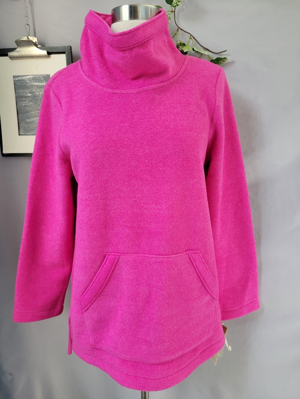 NEW Escape by Habitat Clothes Cowl Neck Fleece Pullover Berry Pink XS